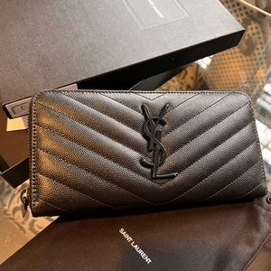 YSL Saint Laurent Black leather wallet. New